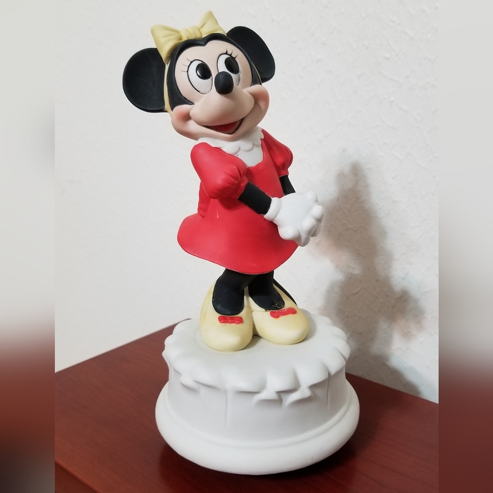 Vintage Minnie Mouse Porcelain Music Box